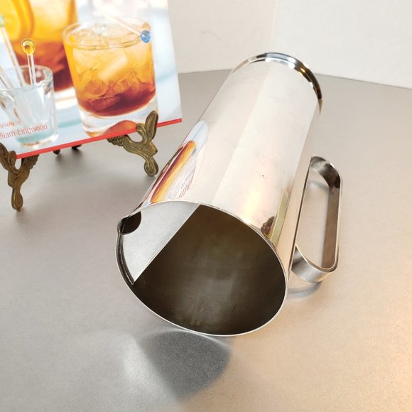 Vintage Oneida Silver Plate Cocktail Martini / Drink Pitcher - Picture 6 of 14